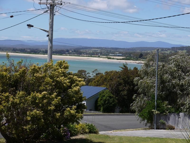 123 Westwood Street, Bridport TAS 7262