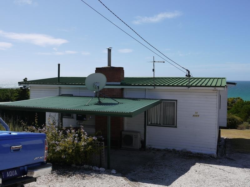 14 Hurst Street, Lulworth TAS 7252
