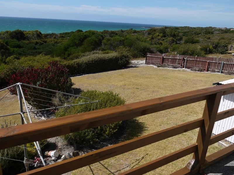 14 Hurst Street, Lulworth TAS 7252