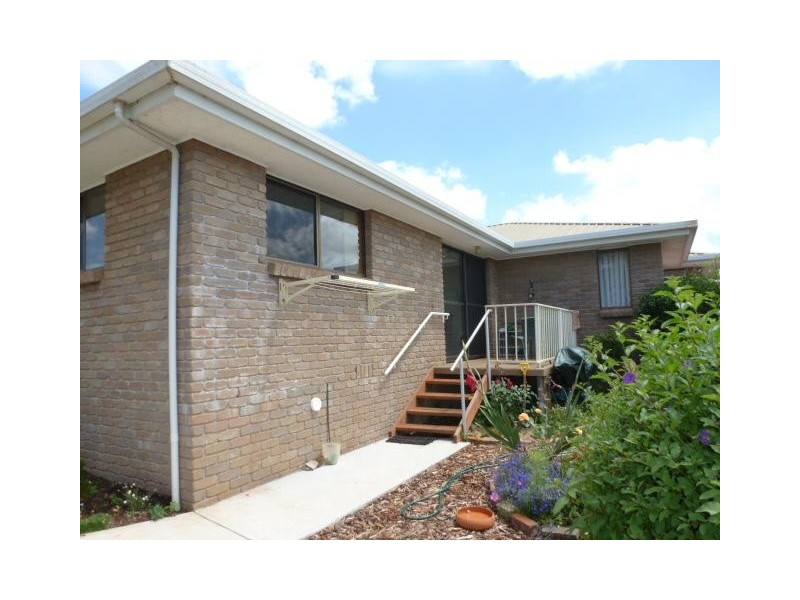 2/15 Hedley Street, Scottsdale TAS 7260