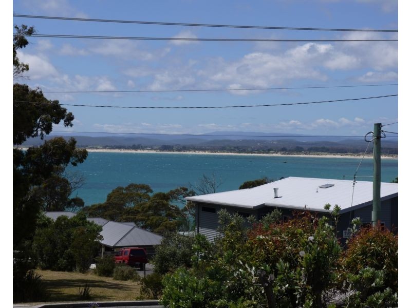 123 Westwood Street, Bridport TAS 7262