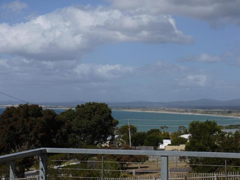 17 Thomas Street, Bridport TAS 7262