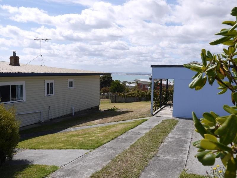 17 Thomas Street, Bridport TAS 7262
