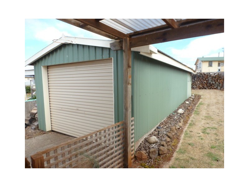 27 Ethel Street, Scottsdale TAS 7260