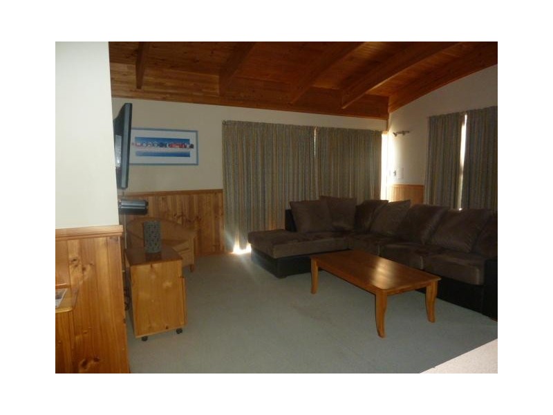 6/35 Main Street, Bridport TAS 7262