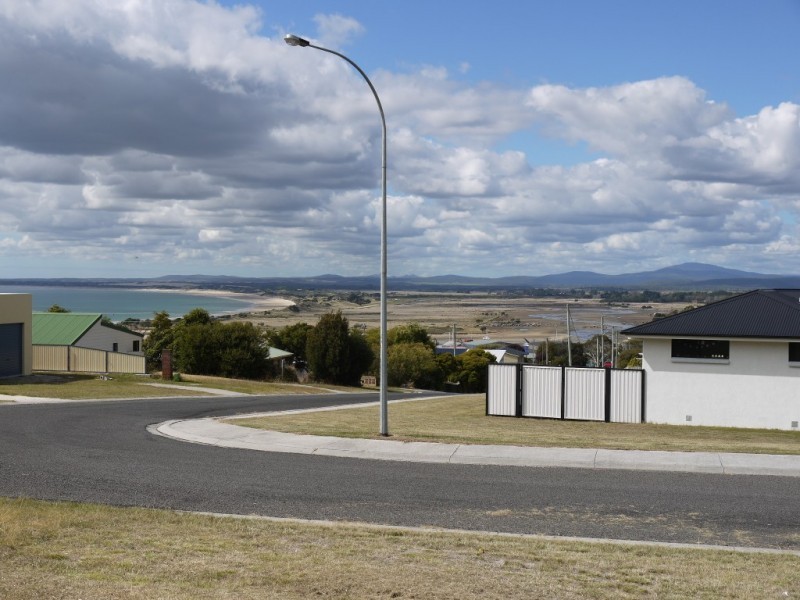 12 Andrews Place, Bridport TAS 7262
