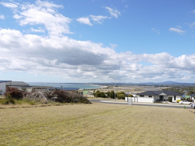 12 Andrews Place, Bridport TAS 7262