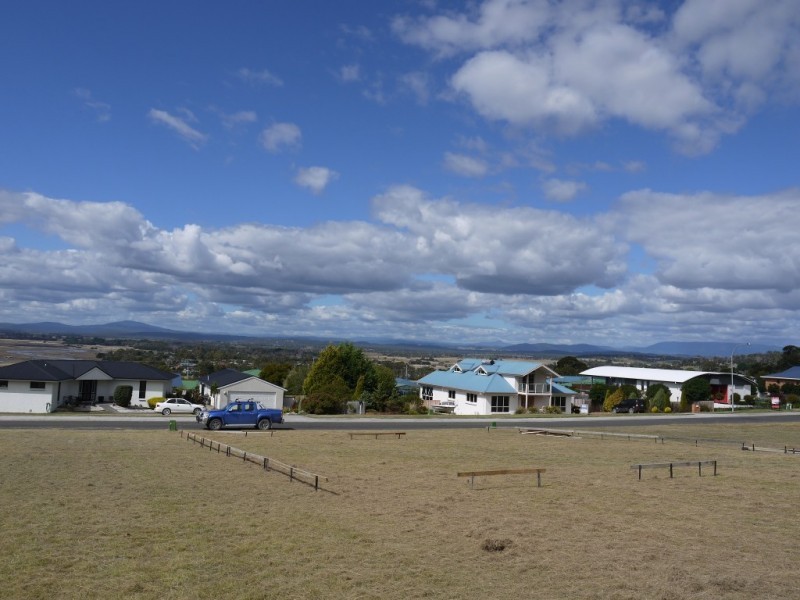12 Andrews Place, Bridport TAS 7262