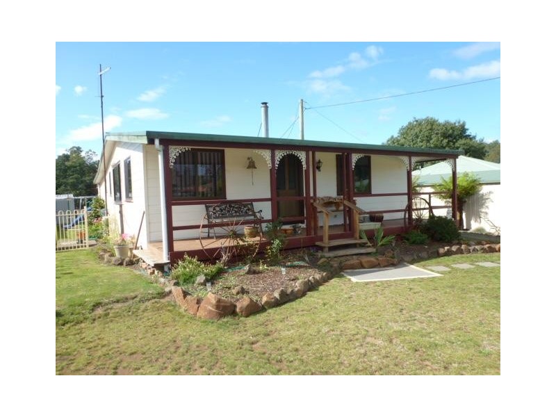 10 Edwards Place, Branxholm TAS 7261