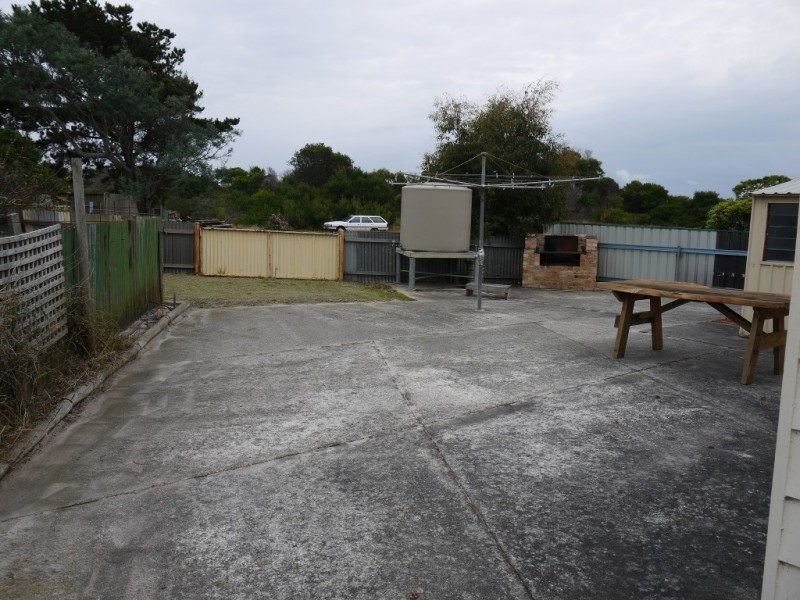 20 Carins Close, Tomahawk TAS 7262