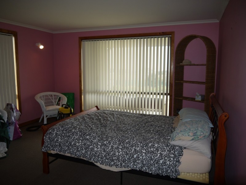 20 Carins Close, Tomahawk TAS 7262