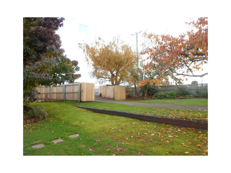 Bridport Road, Scottsdale TAS 7260