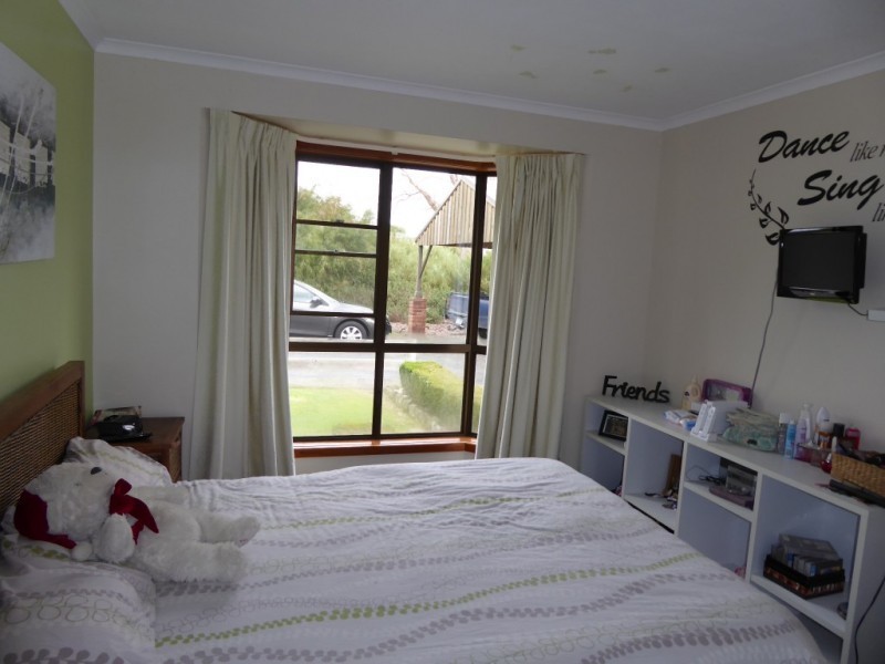 30 Holmes Court, Bridport TAS 7262
