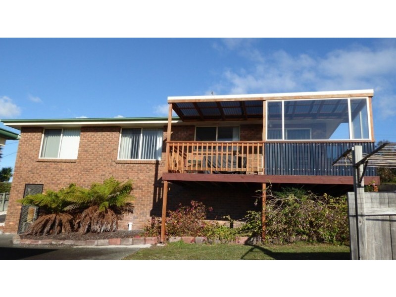 1/34 Frances Street, Bridport TAS 7262