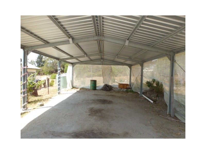 6 Alfred Street, Pioneer TAS 7264