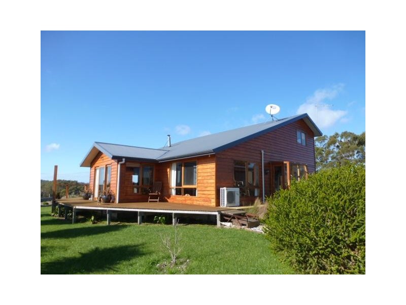 2568 Gladstone Road, Gladstone TAS 7264