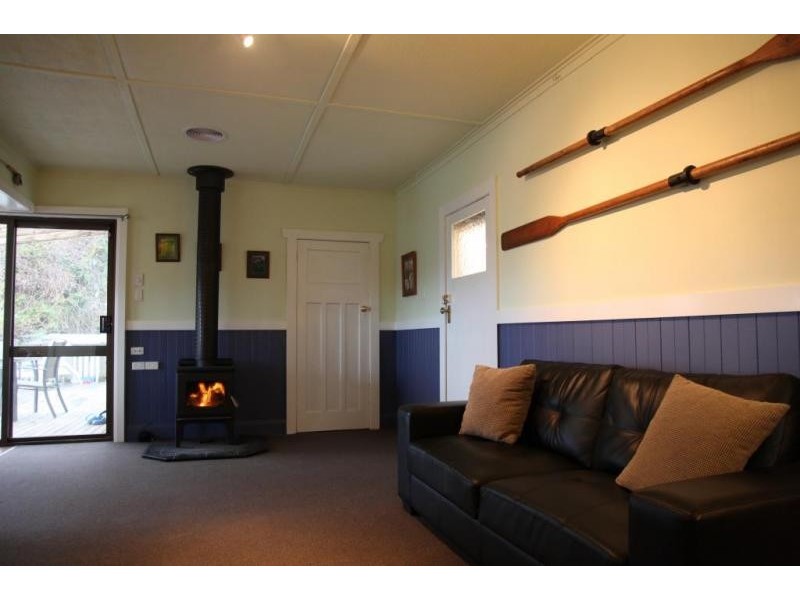 28 Westwood Street, Bridport TAS 7262