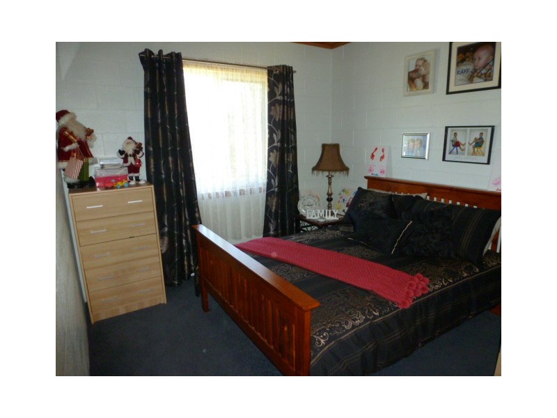 8 Swan Street, Musselroe Bay TAS 7264