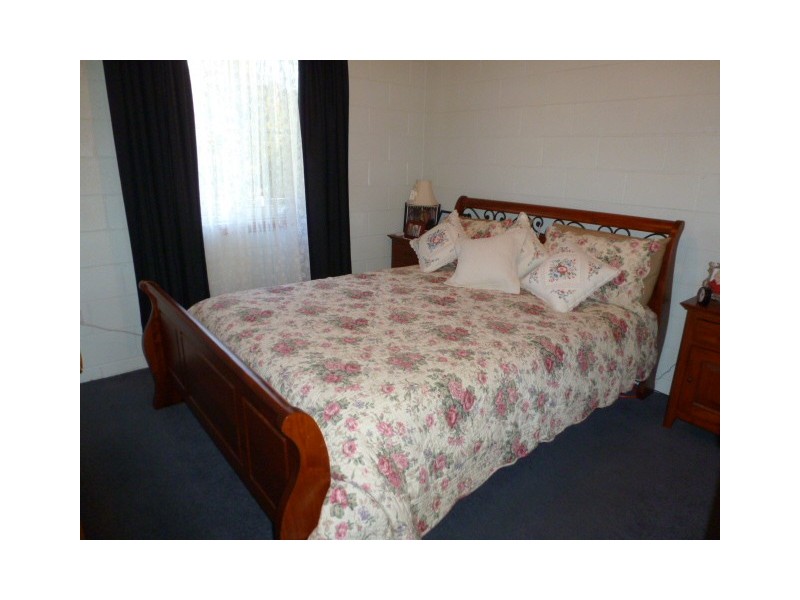 8 Swan Street, Musselroe Bay TAS 7264