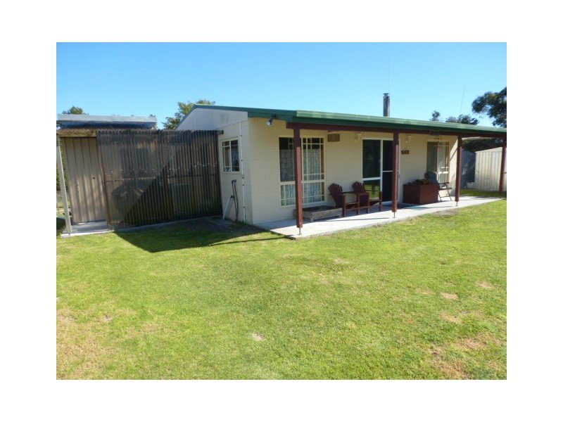 8 Swan Street, Musselroe Bay TAS 7264