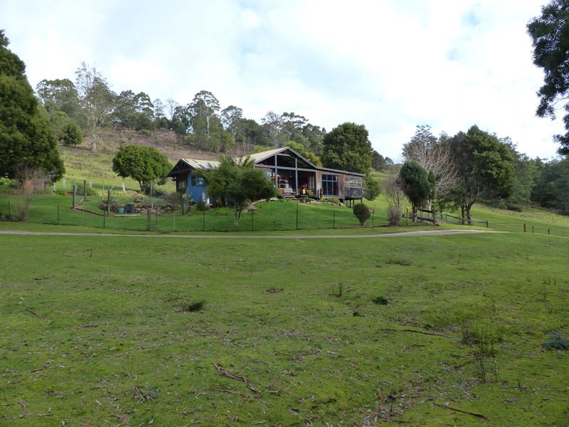 * Banks Road, Derby TAS 7264