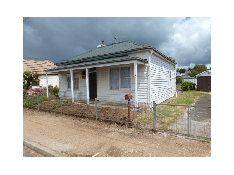 6 Hedley Street, Scottsdale TAS 7260