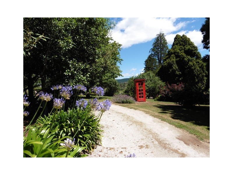 * Legerwood Lane, Branxholm TAS 7261