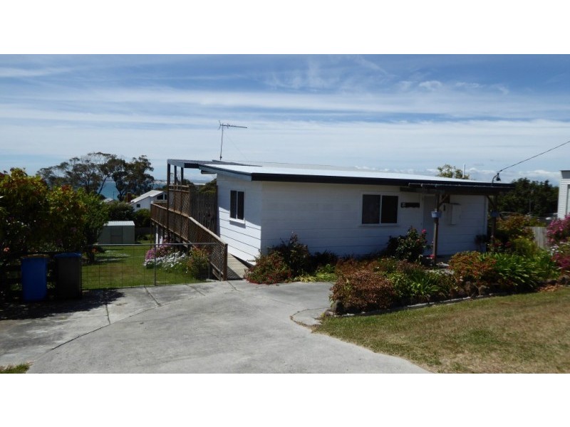 64 Richard Street, Bridport TAS 7262