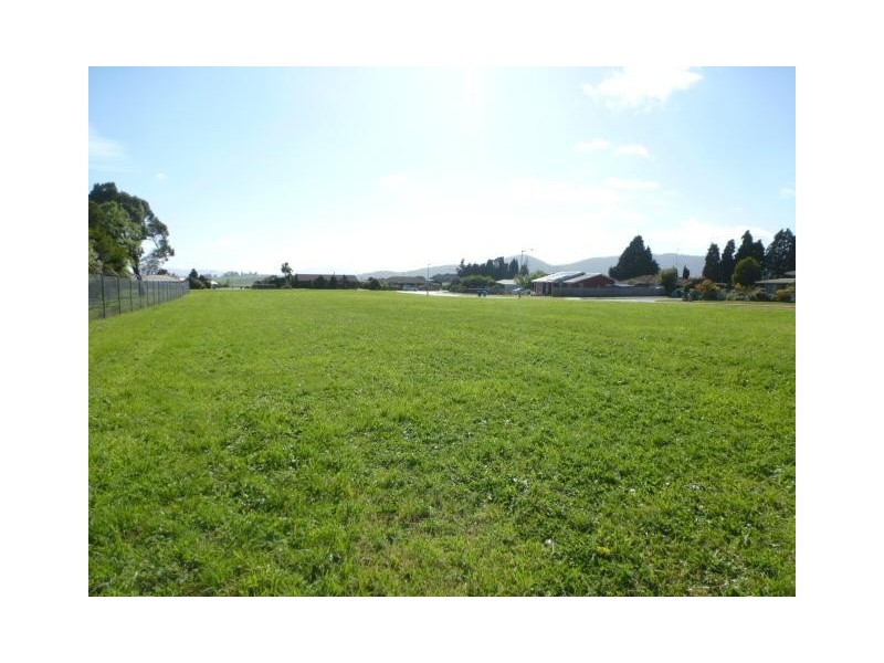 ** Beattie Street, Scottsdale TAS 7260