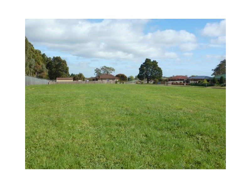 ** Beattie Street, Scottsdale TAS 7260