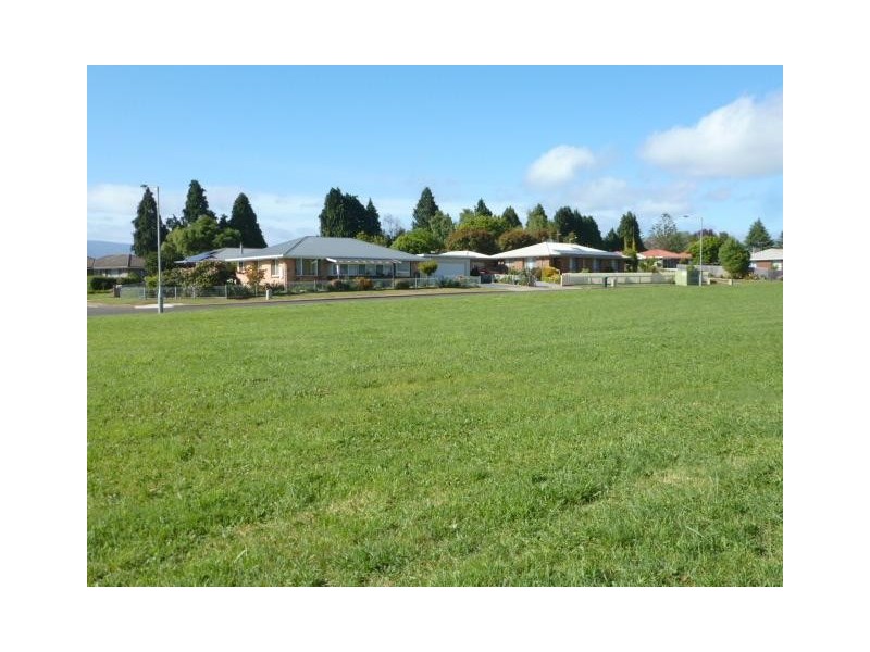 ** Beattie Street, Scottsdale TAS 7260