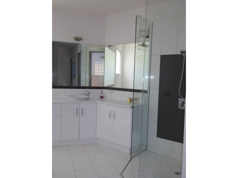 1/5 Andrews Place, Bridport TAS 7262