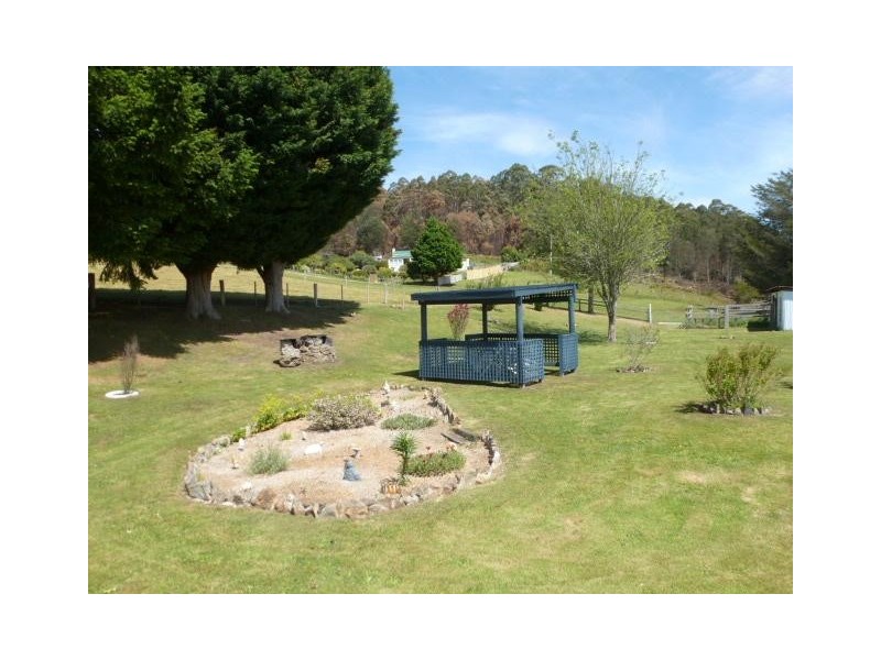 * Scott Street, Branxholm TAS 7261