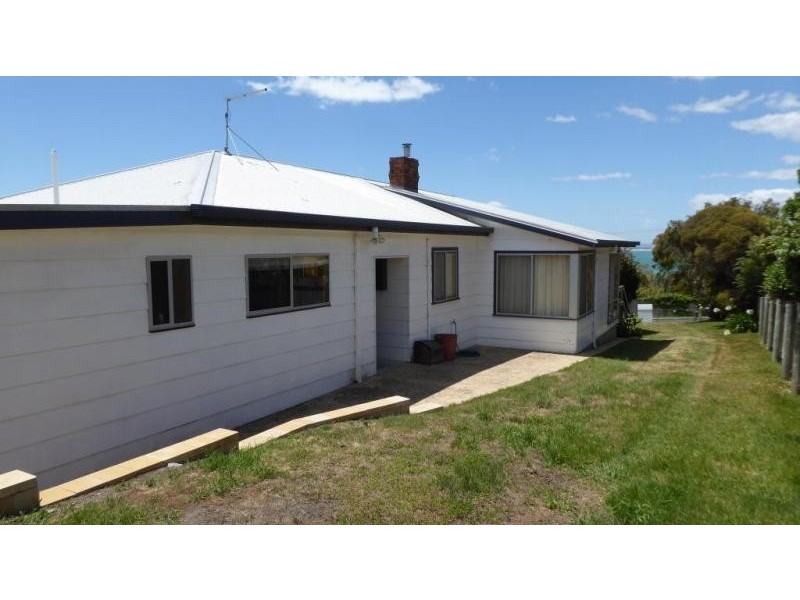27 Richard Street, Bridport TAS 7262