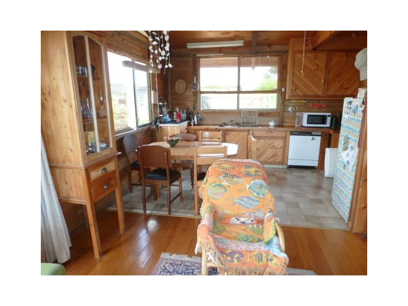 1 Carins Close, Tomahawk TAS 7262