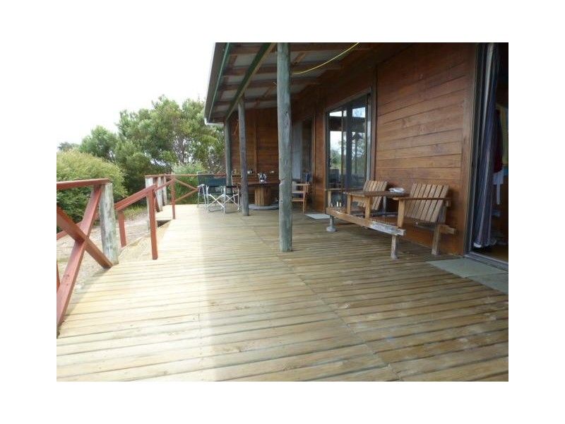 1 Carins Close, Tomahawk TAS 7262