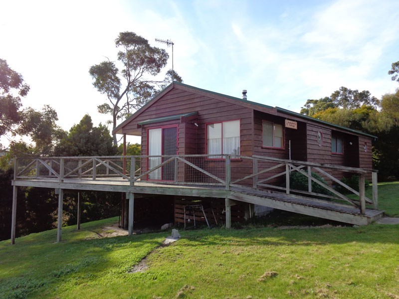 16 Coffey Court, Binalong Bay TAS 7216