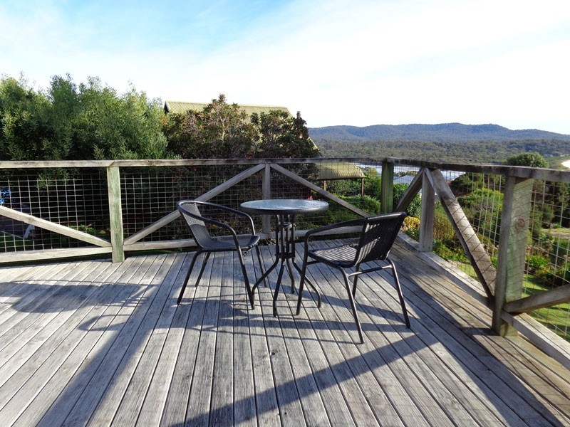 16 Coffey Court, Binalong Bay TAS 7216