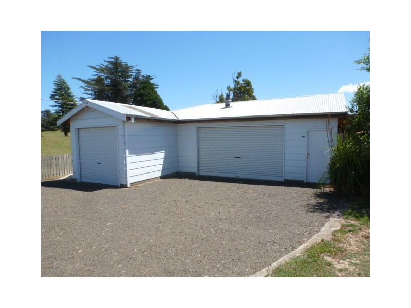 16 Peddles Road, Legerwood TAS 7263