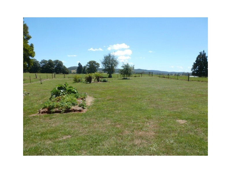 16 Peddles Road, Legerwood TAS 7263