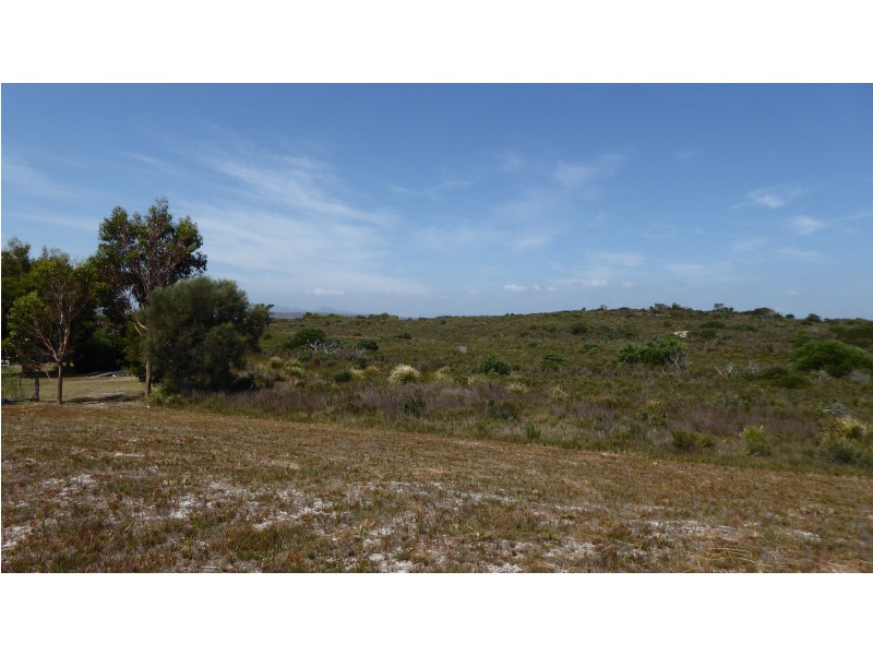 27 Carins Close, Tomahawk TAS 7262