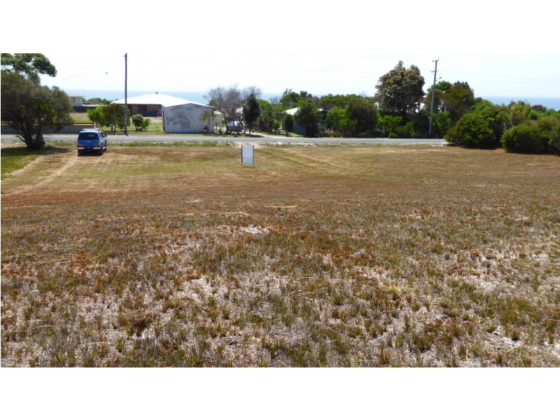27 Carins Close, Tomahawk TAS 7262