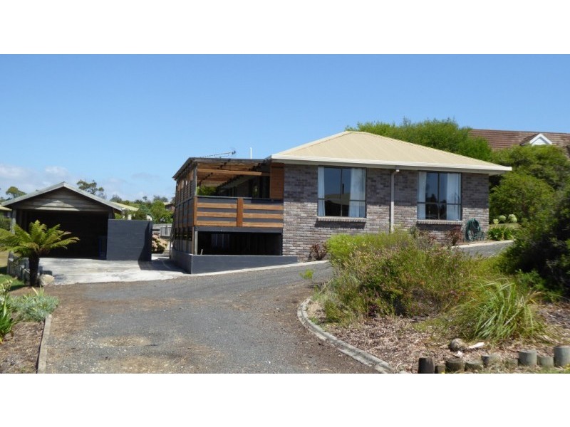 11 Bridview Place, Bridport TAS 7262