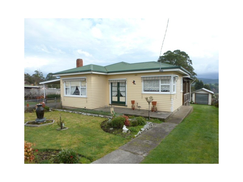 16 Albert Street, Branxholm TAS 7261