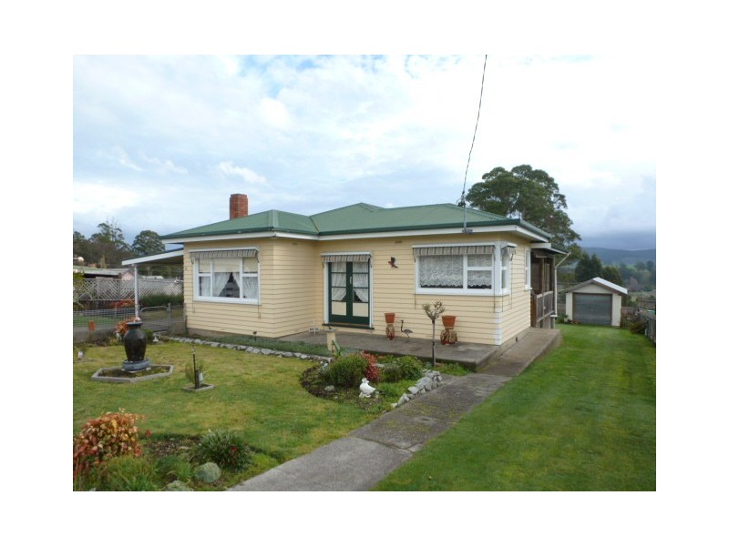 16 Albert Street, Branxholm TAS 7261