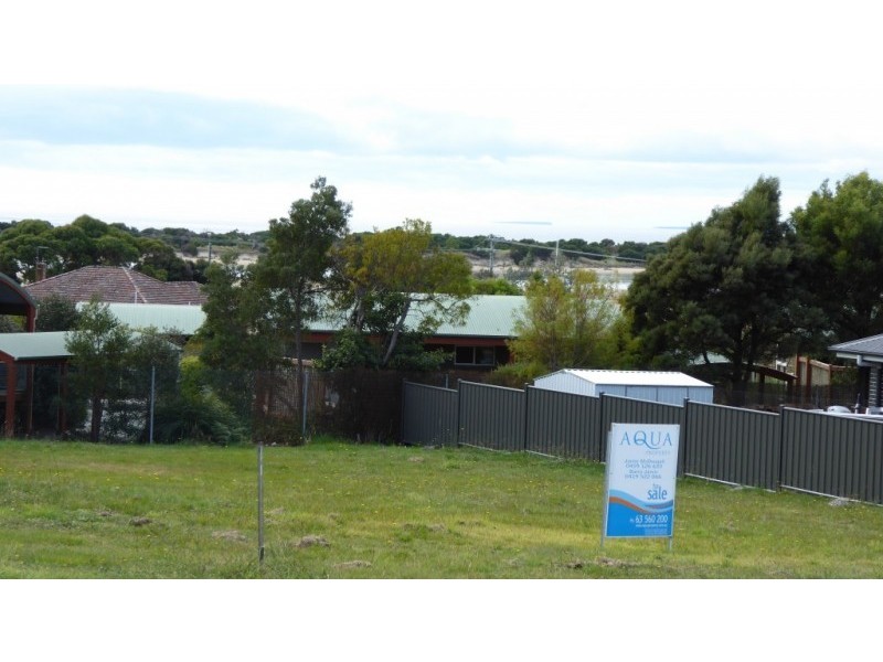 4 Therese Street, Bridport TAS 7262