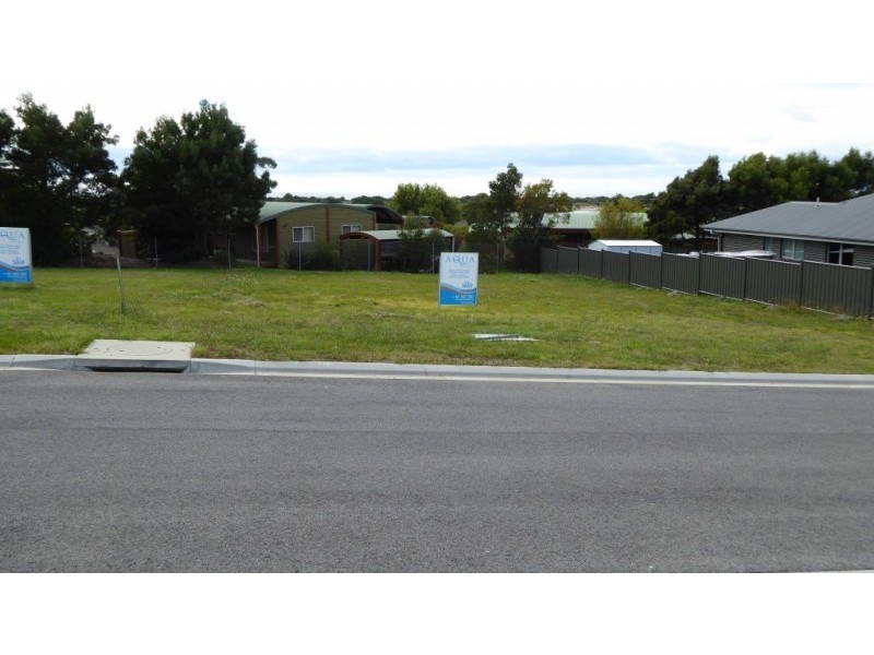 4 Therese Street, Bridport TAS 7262