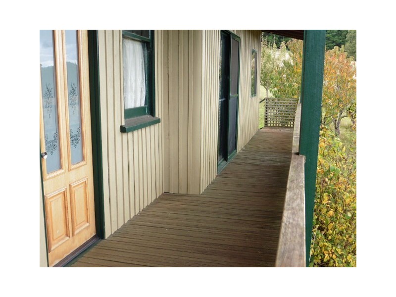 * Banca Road, Winnaleah TAS 7265