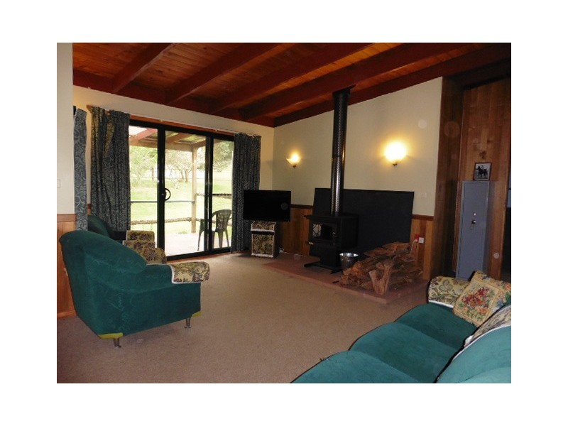 * Banca Road, Winnaleah TAS 7265