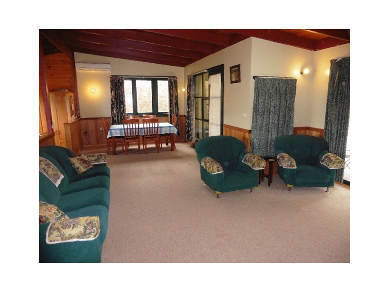 * Banca Road, Winnaleah TAS 7265